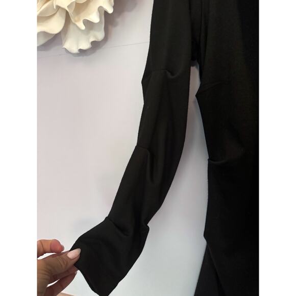 Finley Black VNeck Tunic Size Small - Picture 2 of 7